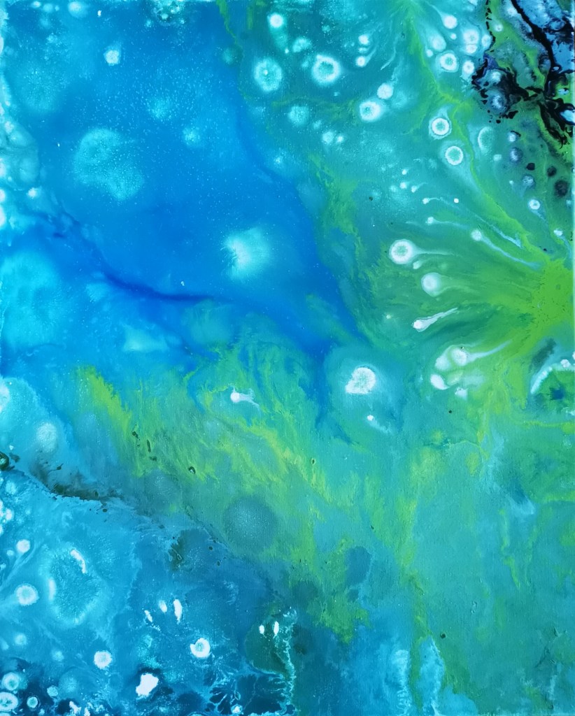 Contemporary artwork with fluid acrylic are showing sea, ocean and seagrass in abstract and expressive way. Colored in blue and green shapes with parts of black. Strong fluid artwork from Maximo Simon Walther.
